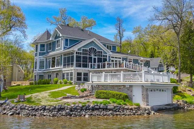 $4,950,000 | W5539 Oak Park Road, La Grange, WI 53121