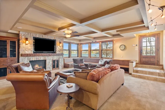 $4,950,000 | W5539 Oak Park Road, La Grange, WI 53121