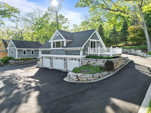 $4,950,000 | W5539 Oak Park Road, La Grange, WI 53121