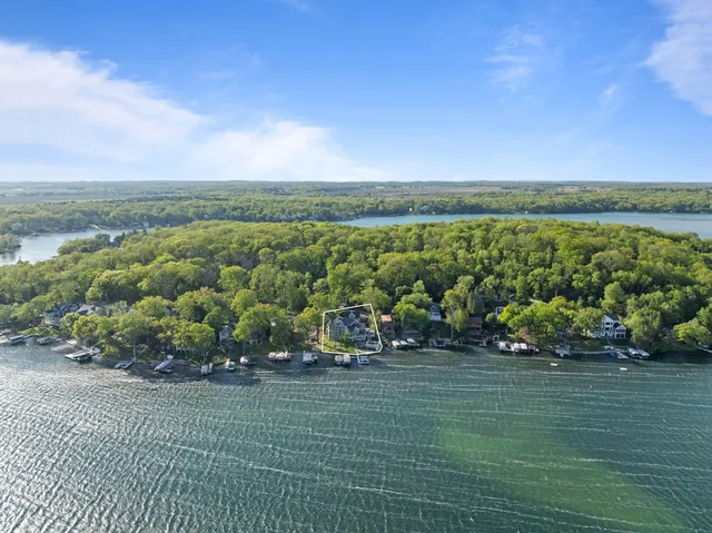 $4,950,000 | W5539 Oak Park Road, La Grange, WI 53121