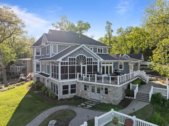 $4,950,000 | W5539 Oak Park Road, La Grange, WI 53121