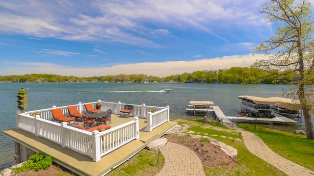 $4,950,000 | W5539 Oak Park Road, La Grange, WI 53121