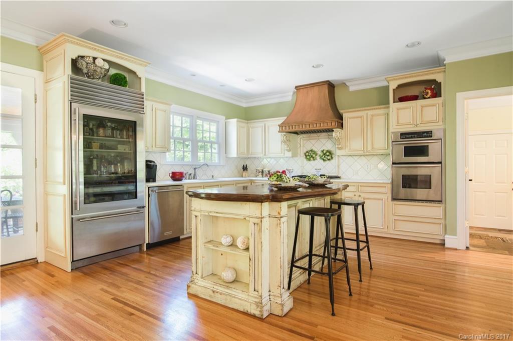 6517 Alexander Road Charlotte, NC 28270 - Photo 10 of 24