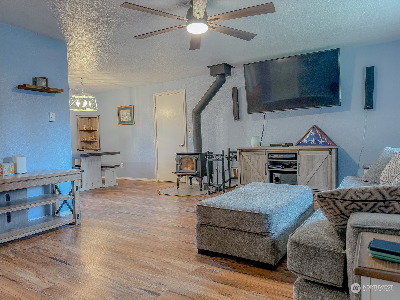 140 Raintree Loop Southeast Rainier, WA 98576 - Photo 8 of 23 Gallery Image 8