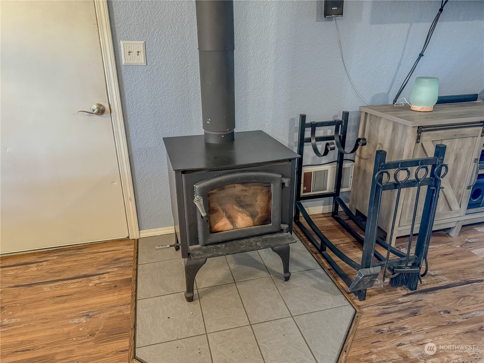 140 Raintree Loop Southeast Rainier, WA 98576 - Photo 10 of 23 Gallery Image 10