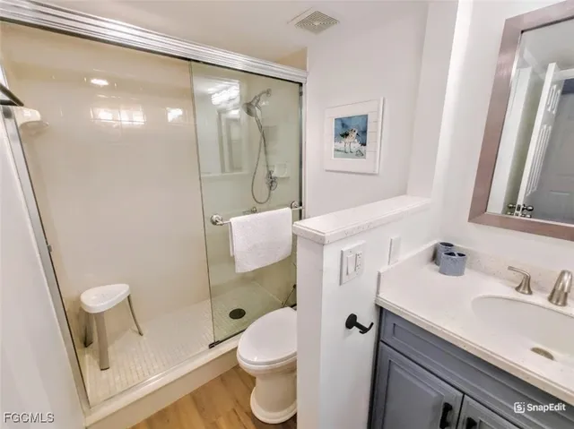 $299,000 | 5830 Trailwinds Drive, Unit 813, Fort Myers, FL 33907