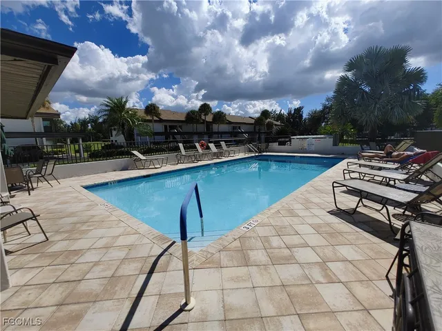 $299,000 | 5830 Trailwinds Drive, Unit 813, Fort Myers, FL 33907