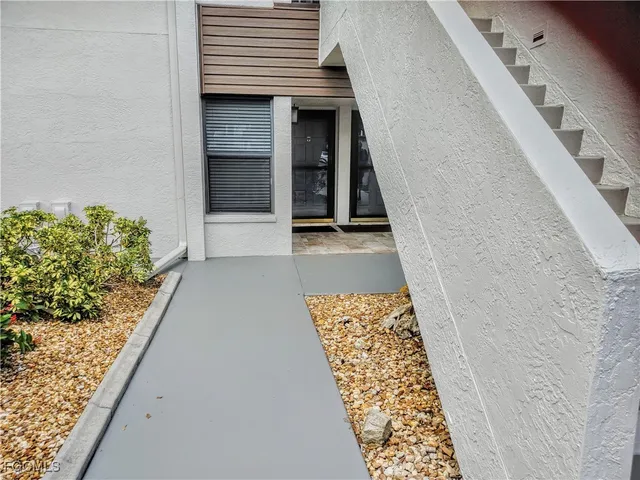 $299,000 | 5830 Trailwinds Drive, Unit 813, Fort Myers, FL 33907