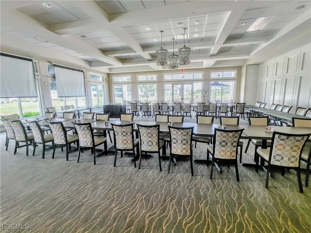 $299,000 | 5830 Trailwinds Drive, Unit 813, Fort Myers, FL 33907