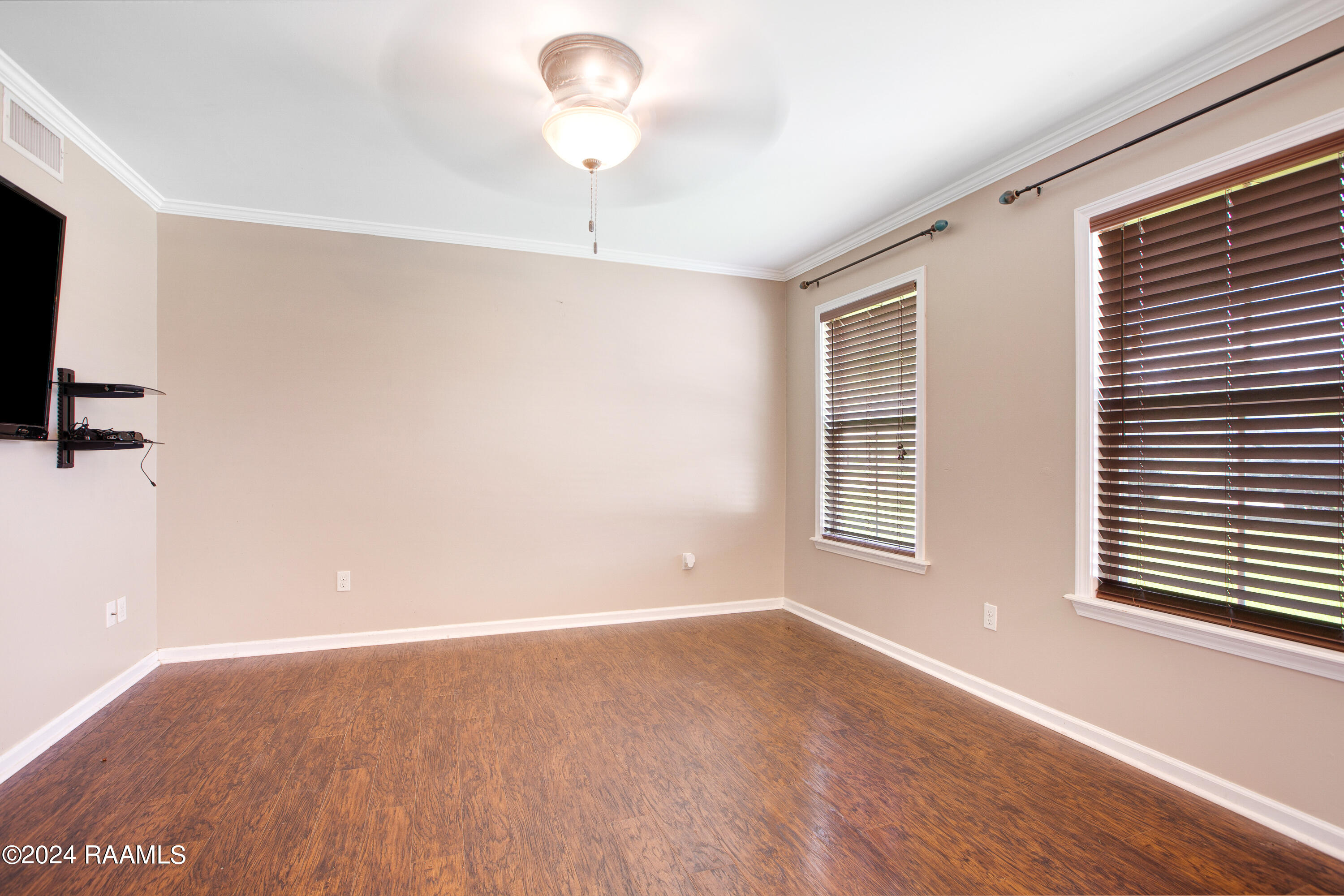 205 West Monroe Street, Unit A Broussard, LA 70518 - Photo 4 of 19 205 W Monroe A-4