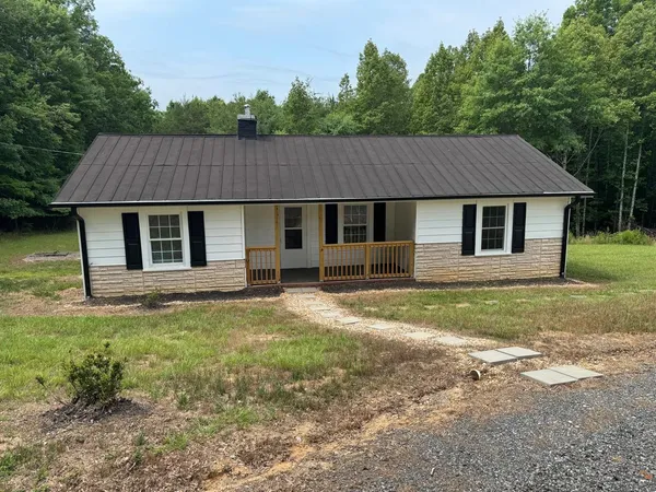$1,300 | 6510 Morgan Ford Road, Ridgeway, VA 24148