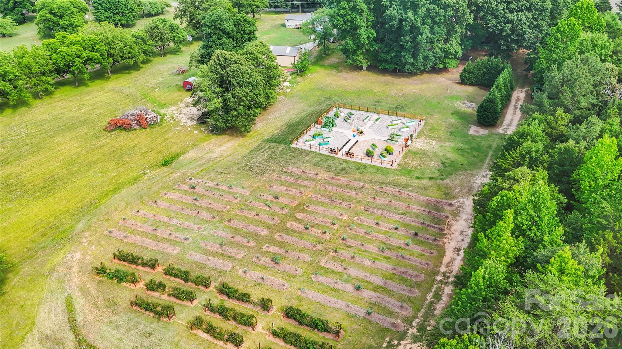 1483 Hopewell Church Road Catawba, NC 28609 - Photo 9 of 47