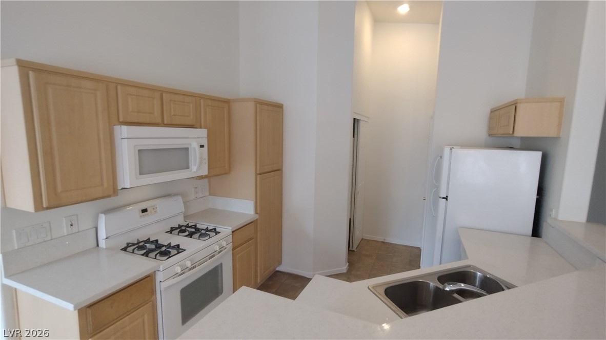 6061 Turning Spoke Trail, Unit 101 Henderson, NV 89011 - Photo 4 of 13