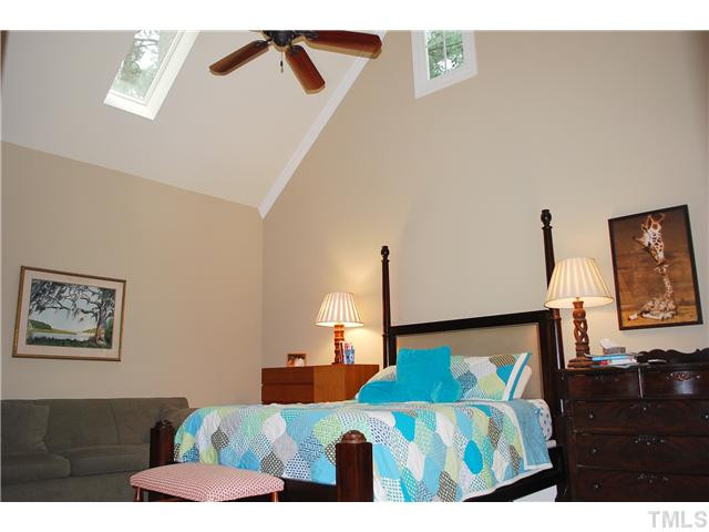 821 Manchester Drive Raleigh, NC 27609 - Photo 15 of 25 Master Suite