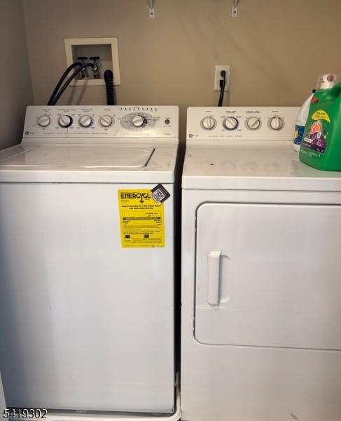 39 Rozalyn Lane Old Bridge, NJ 08879 - Photo 11 of 18