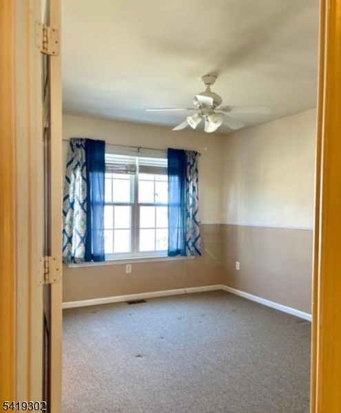 39 Rozalyn Lane Old Bridge, NJ 08879 - Photo 9 of 18