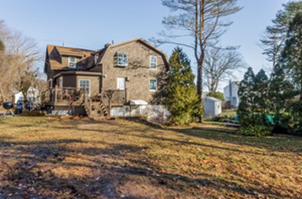 3 Beech Street Hamilton, MA 01982 - Photo 4 of 15 Gallery Image 4