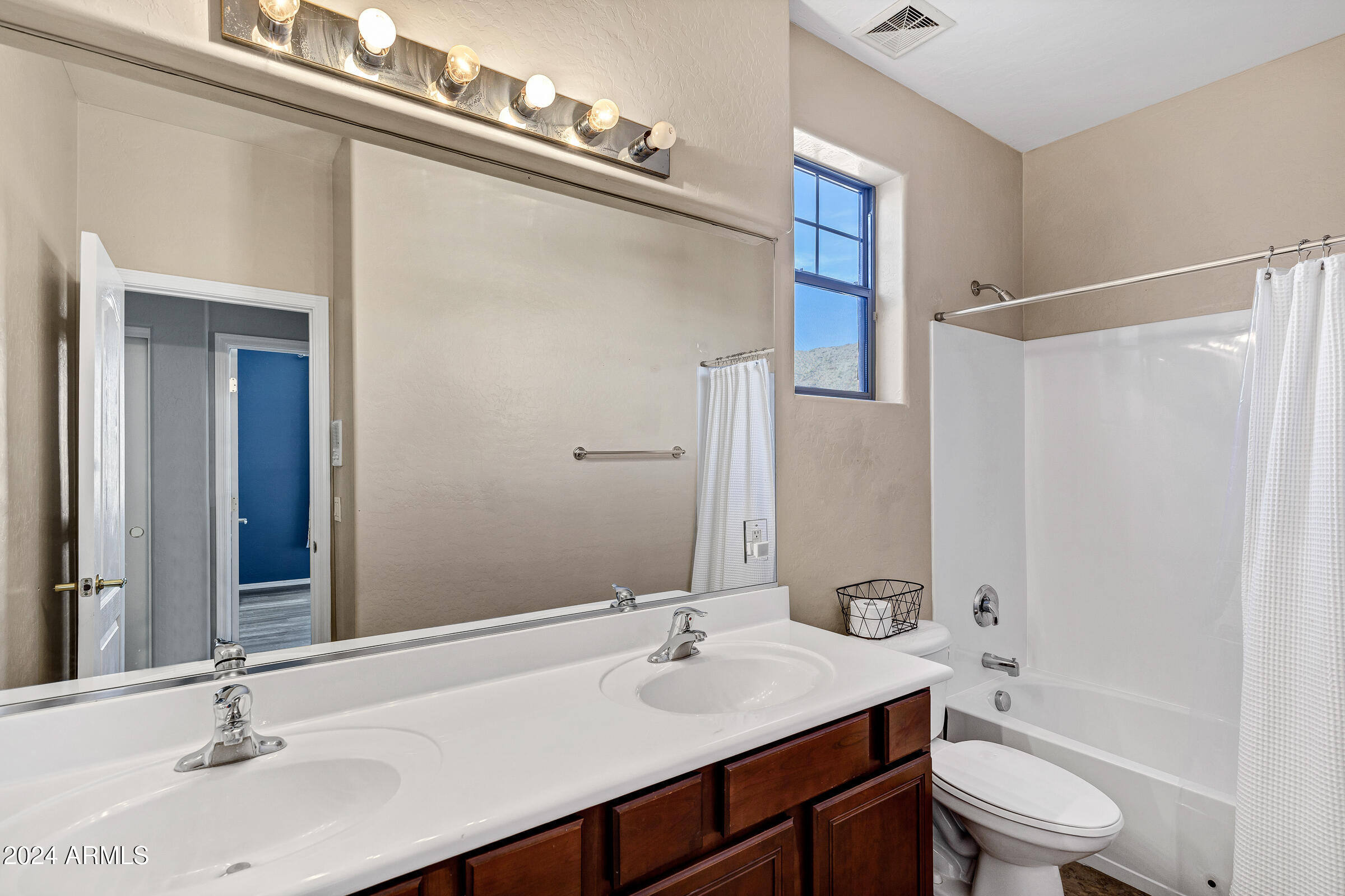 2801 West Silver Fox Way Phoenix, AZ 85045 - Photo 34 of 76 2801 W Silver Fox Way-35