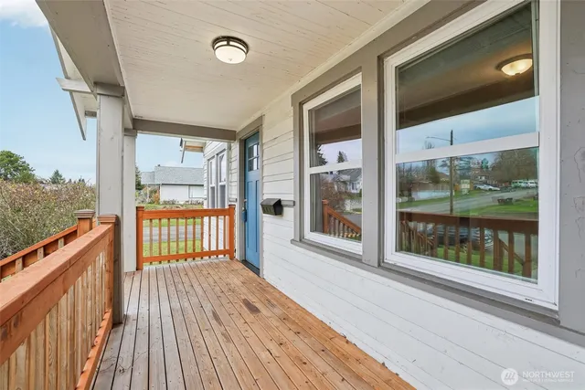 $419,900 | 3601 South Ainsworth Avenue, Tacoma, WA 98418