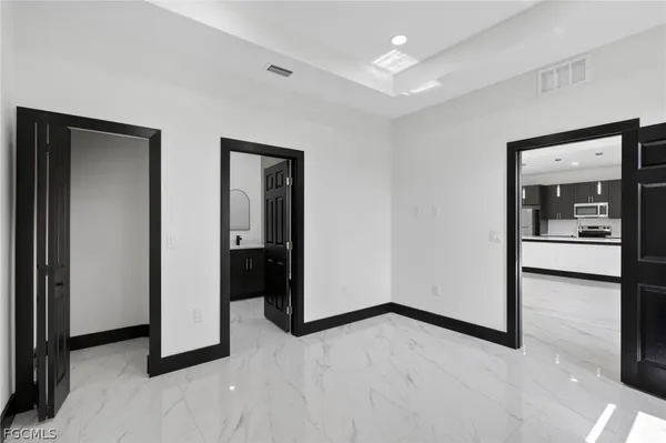 $1,900 | 4725-4727 27th Street Southwest, Unit 4725, Lehigh Acres, FL 33973