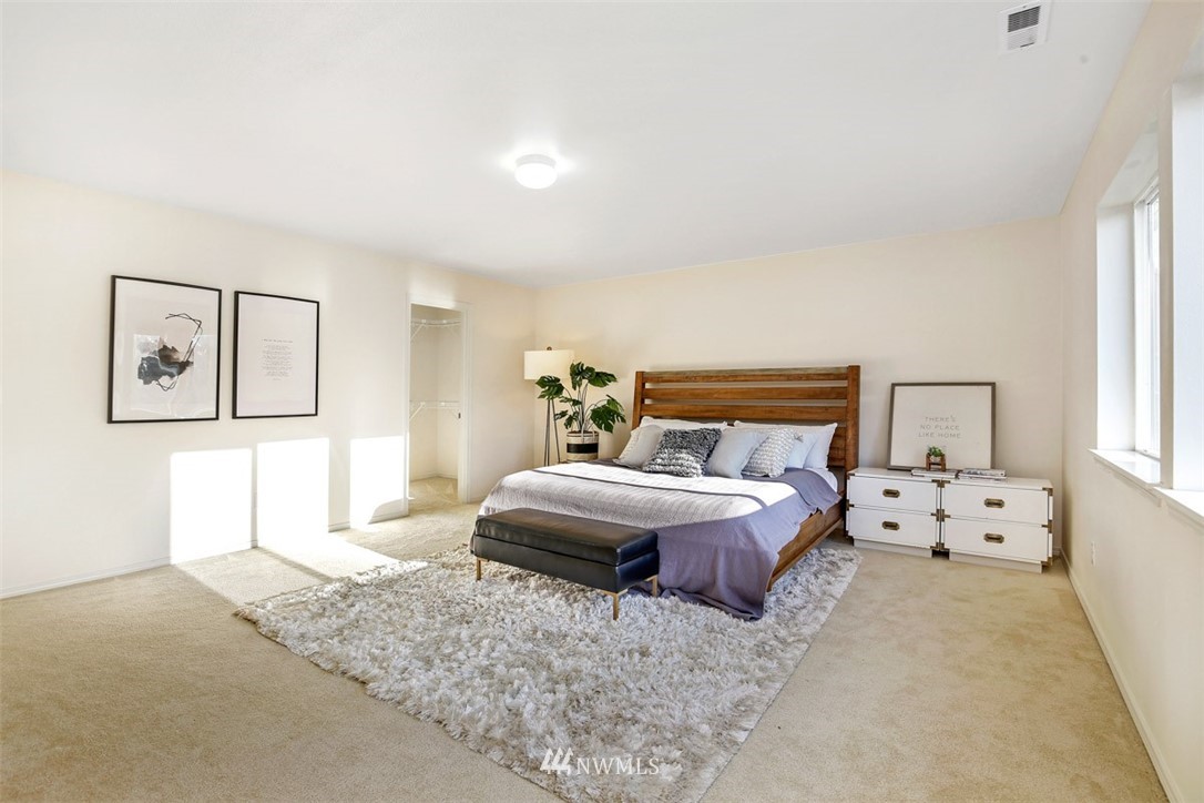 213 Edmonds Place Northeast Renton, WA 98056 - Photo 14 of 20