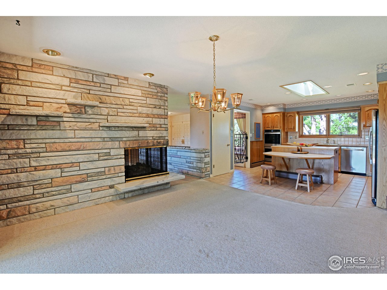 1719 Country Club Road Fort Collins, CO 80524 - Photo 15 of 39 Gas Fireplace