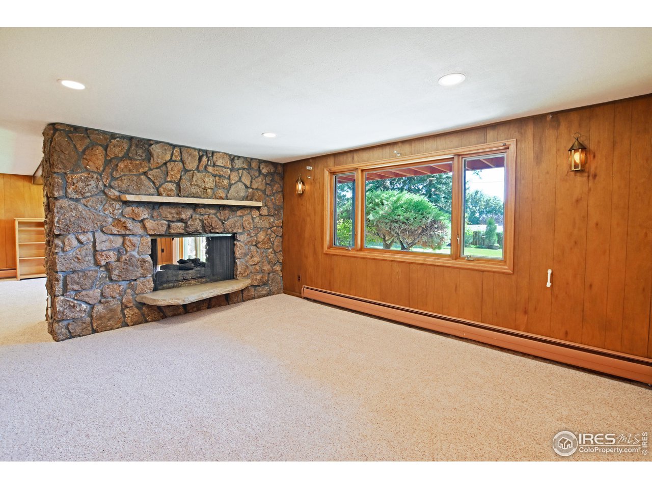 1719 Country Club Road Fort Collins, CO 80524 - Photo 34 of 39 Double-sided gas fireplace