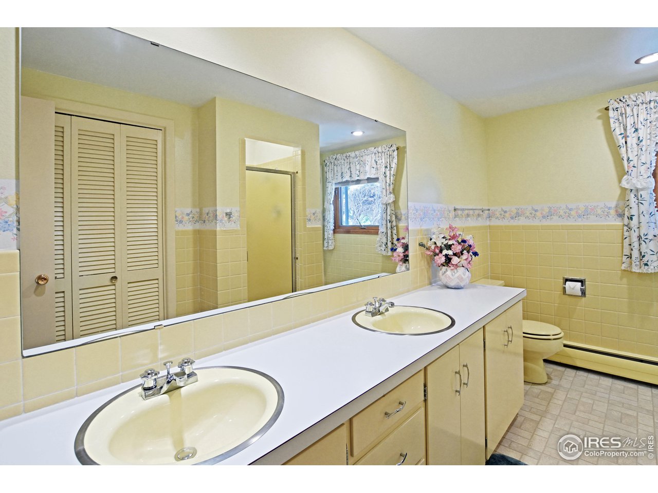 1719 Country Club Road Fort Collins, CO 80524 - Photo 36 of 39 Lower level bathroom