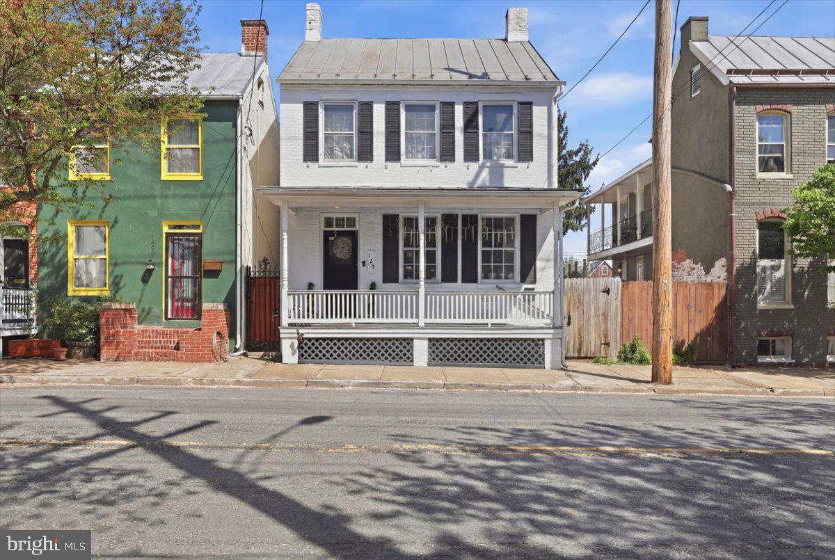123 West 5th Street Frederick, MD 21701 - Photo 2 of 44 a house with entrance gate