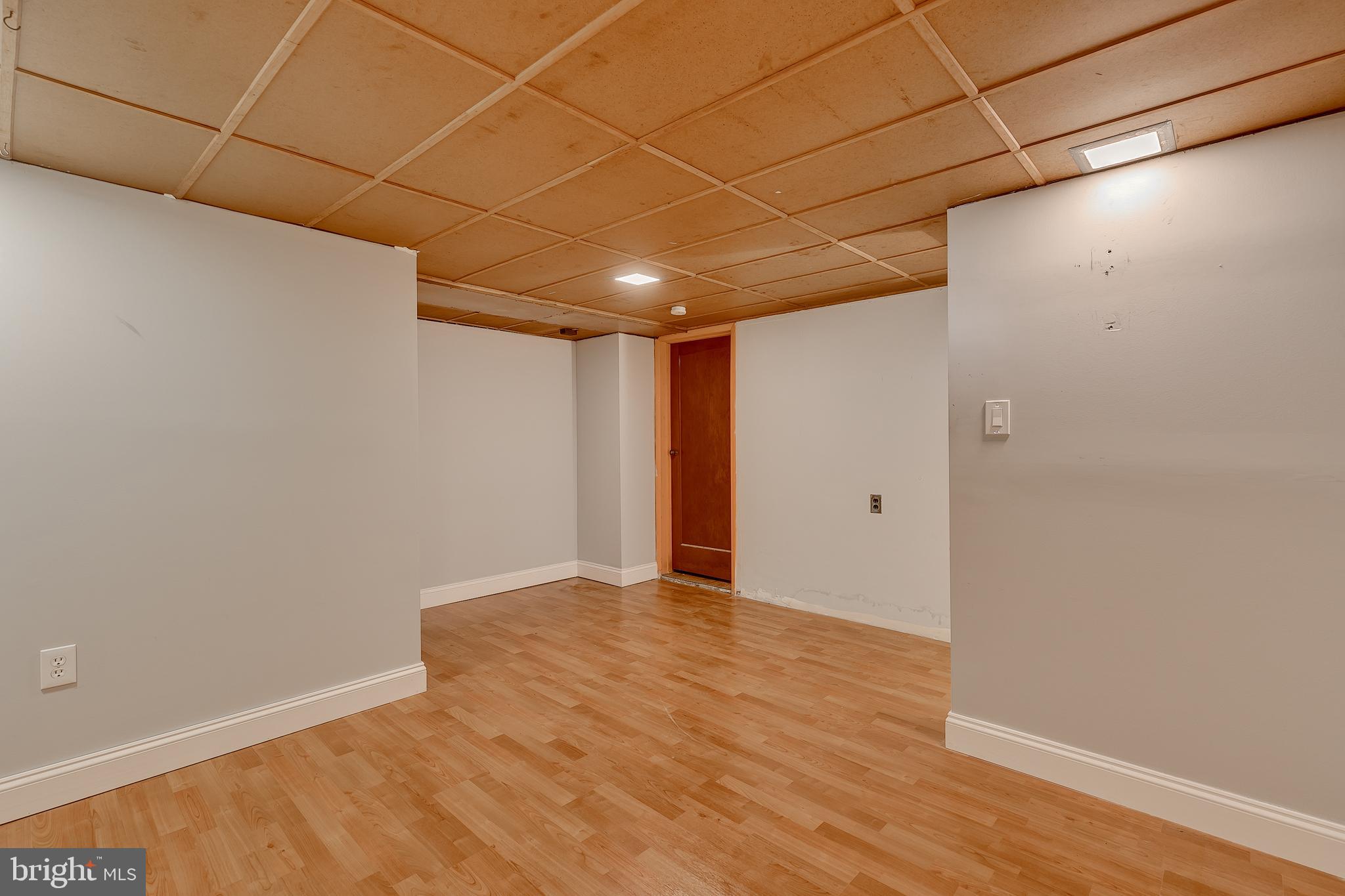 404 Virginia Avenue Baltimore, MD 21221 - Photo 30 of 39 Gallery Image 30