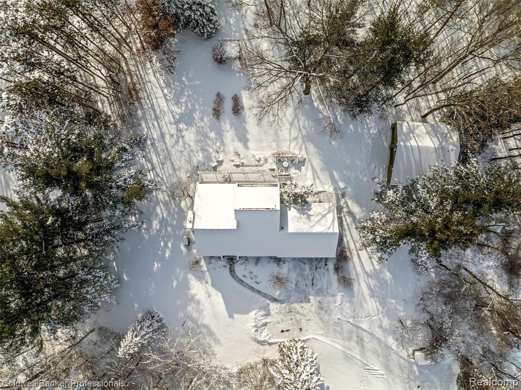 9865 Pine Knob Road Clarkston, MI 48348 - Photo 54 of 56