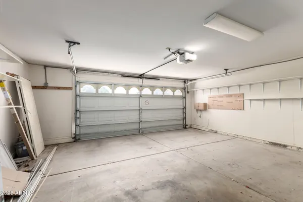 a view of a garage