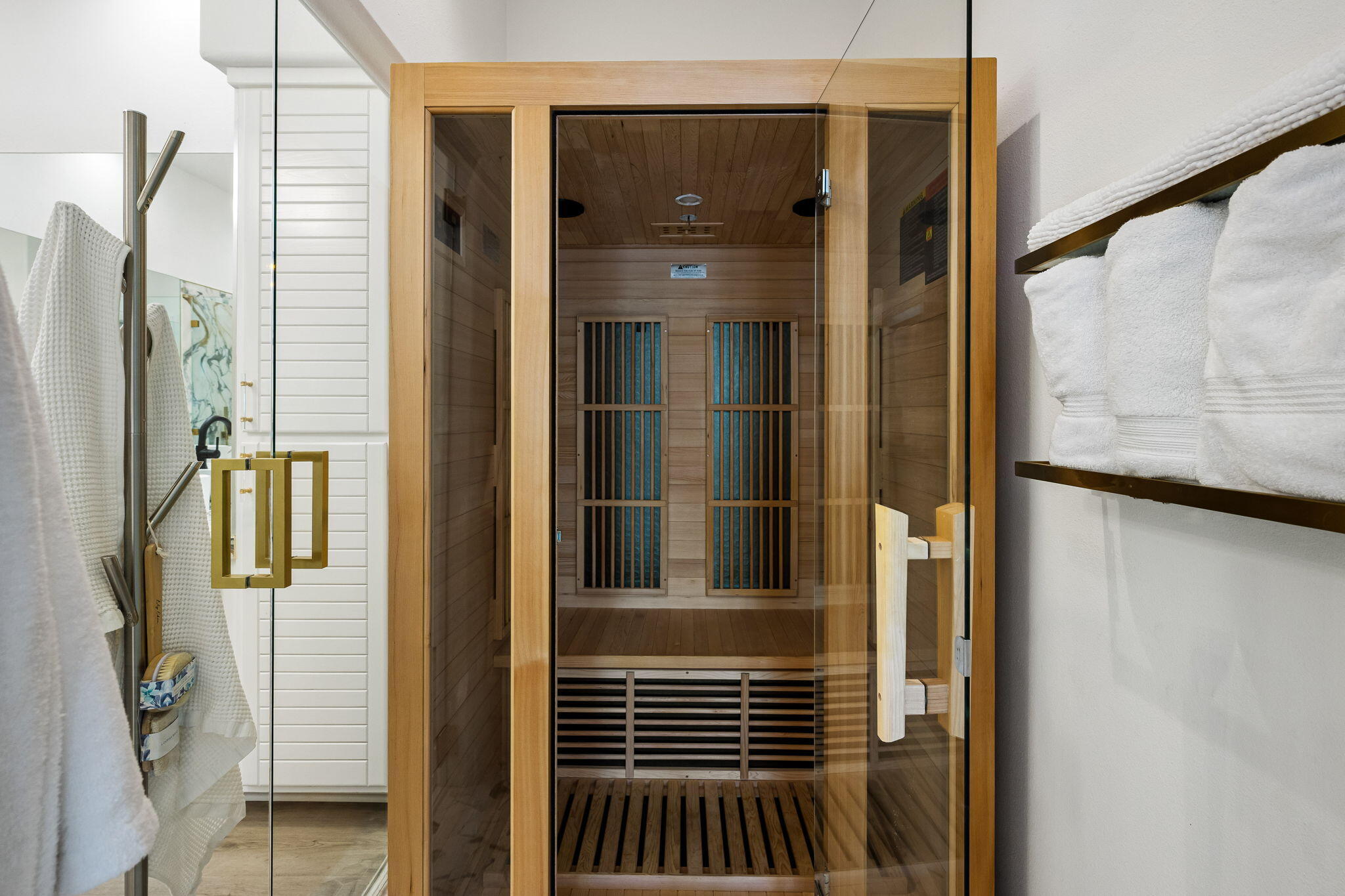 54524 Inverness Way La Quinta, CA 92253 - Photo 29 of 48 a view of a bathroom