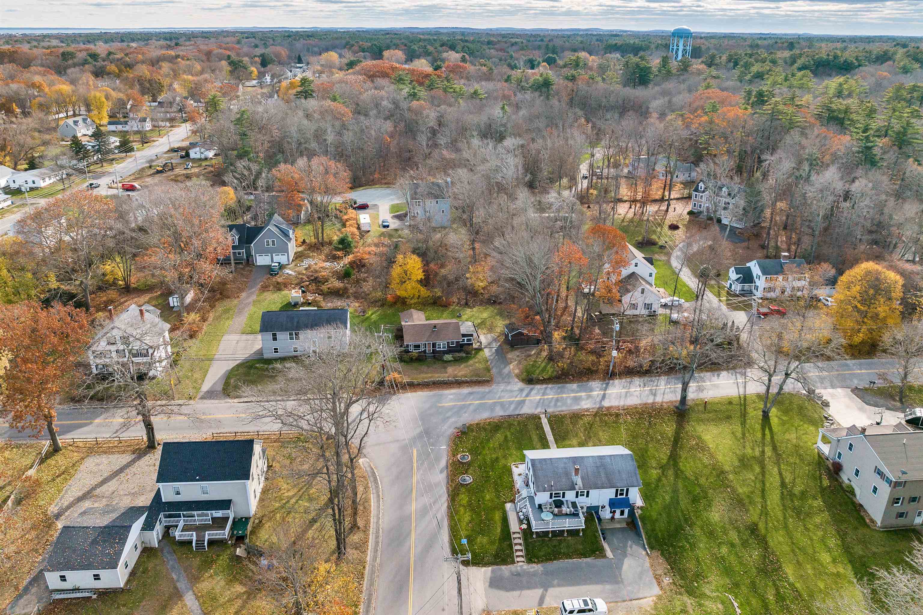 132 Walton Road Seabrook, NH 03874 - Photo 3 of 32