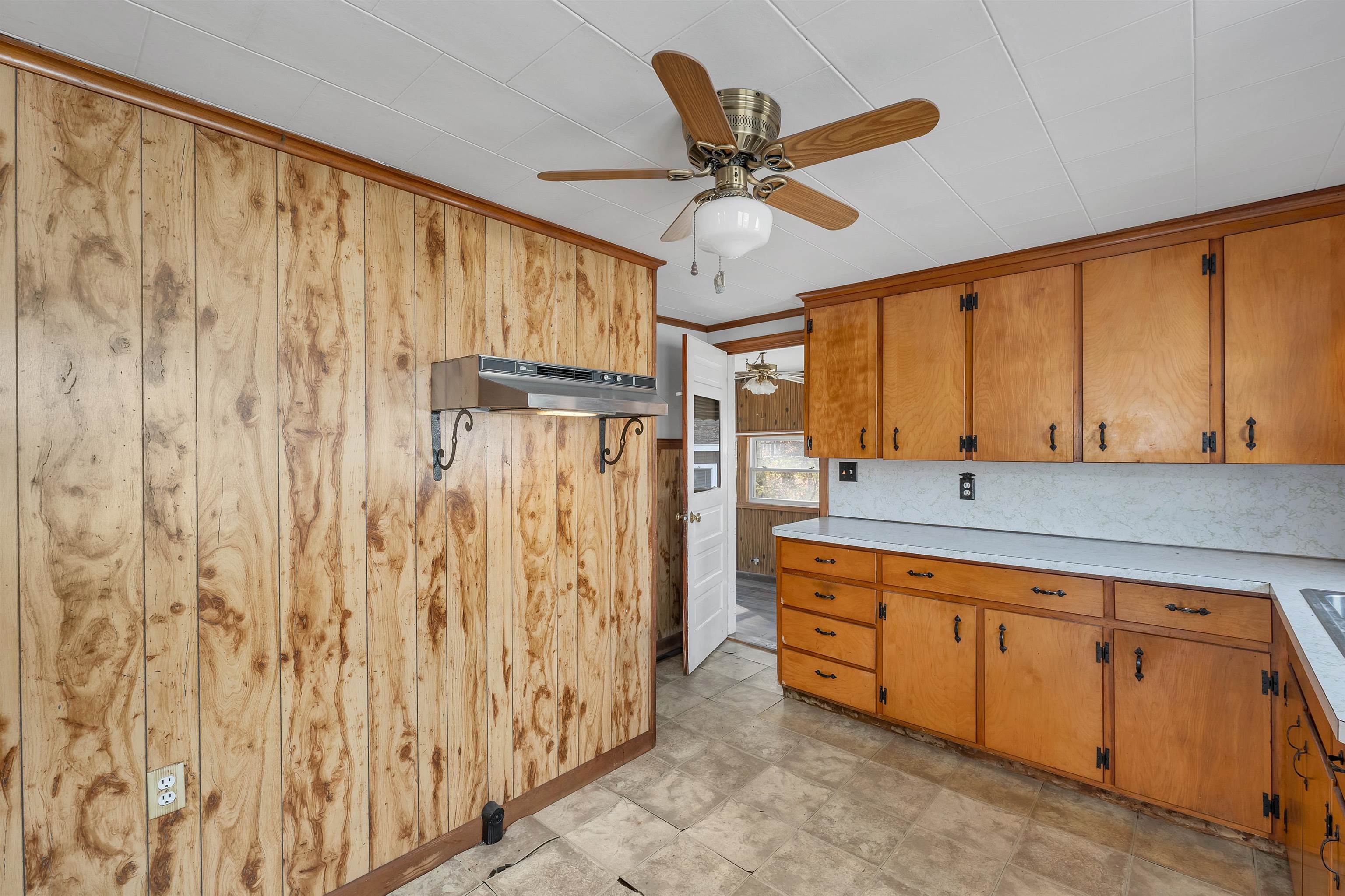 132 Walton Road Seabrook, NH 03874 - Photo 10 of 32