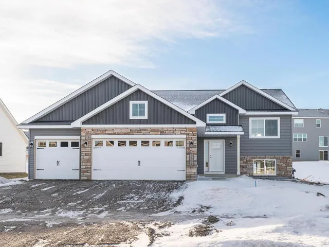 $416,900 | 9565 Andrew Avenue, Elko New Market, MN 55020