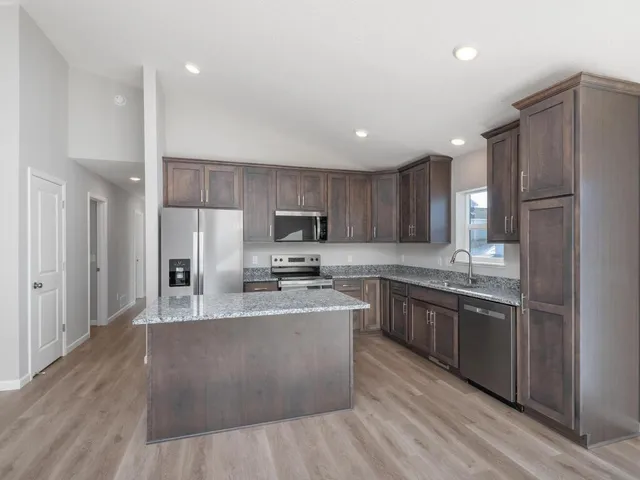 $416,900 | 9565 Andrew Avenue, Elko New Market, MN 55020