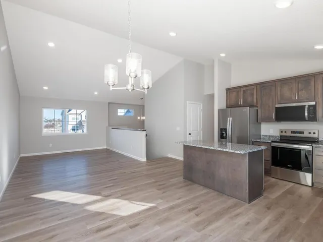 $416,900 | 9565 Andrew Avenue, Elko New Market, MN 55020