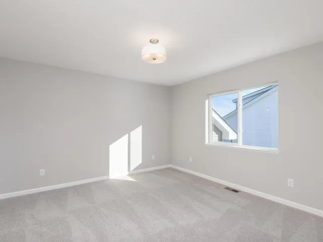 $416,900 | 9565 Andrew Avenue, Elko New Market, MN 55020