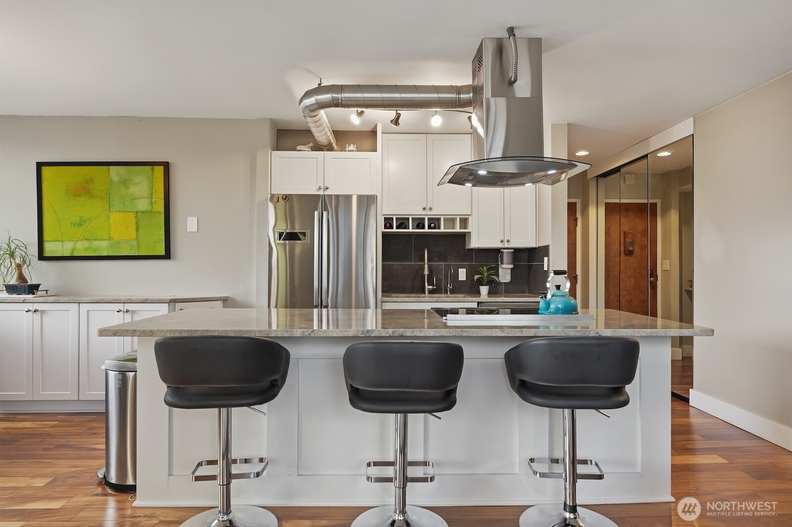 2100 3rd Avenue, Unit 2601 Seattle, WA 98121 - Photo 6 of 28