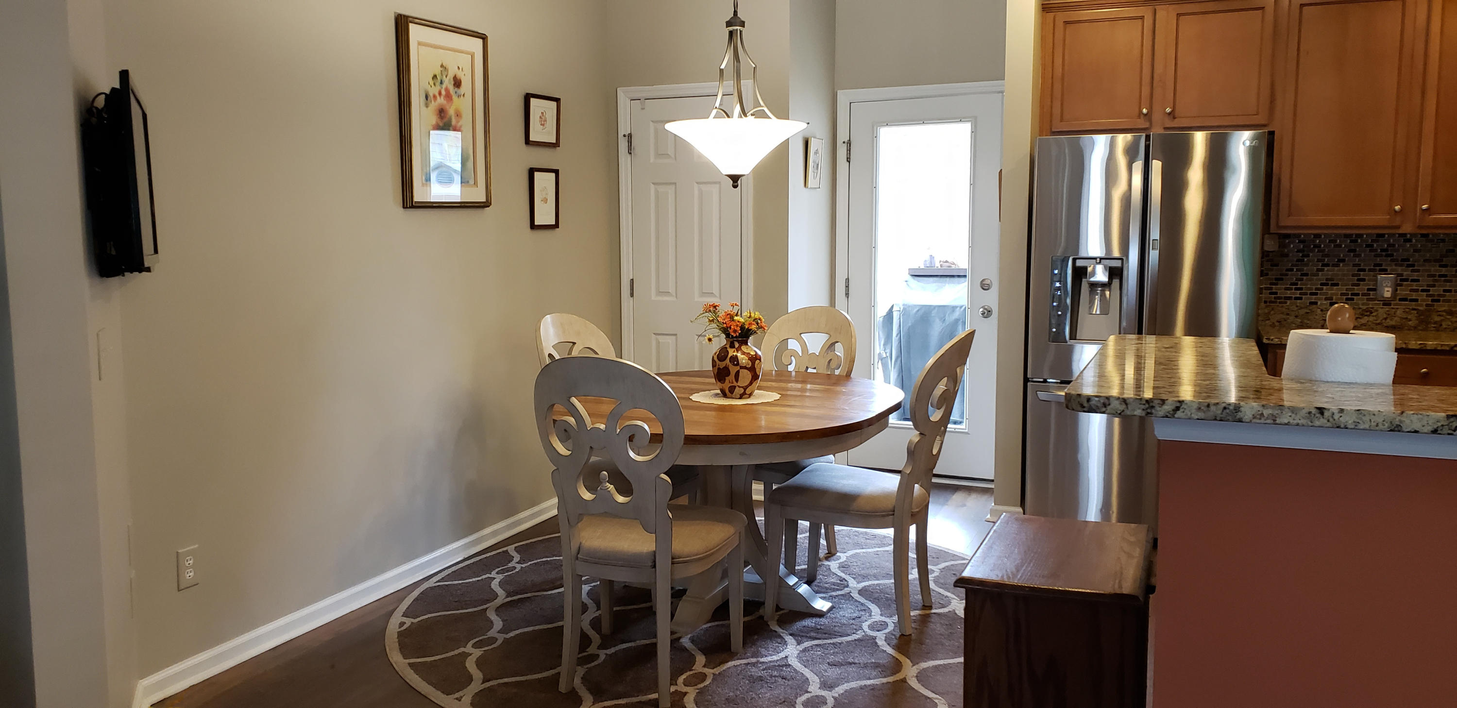 3596 Locklear Lane Mount Pleasant, SC 29466 - Photo 16 of 56 0400_kitchen_eatin