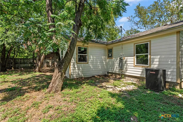 $1,100 | 906 Attas Avenue, Killeen, TX 76541