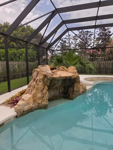 $12,000 | 18969 Southeast Kokomo Lane, Jupiter, FL 33458