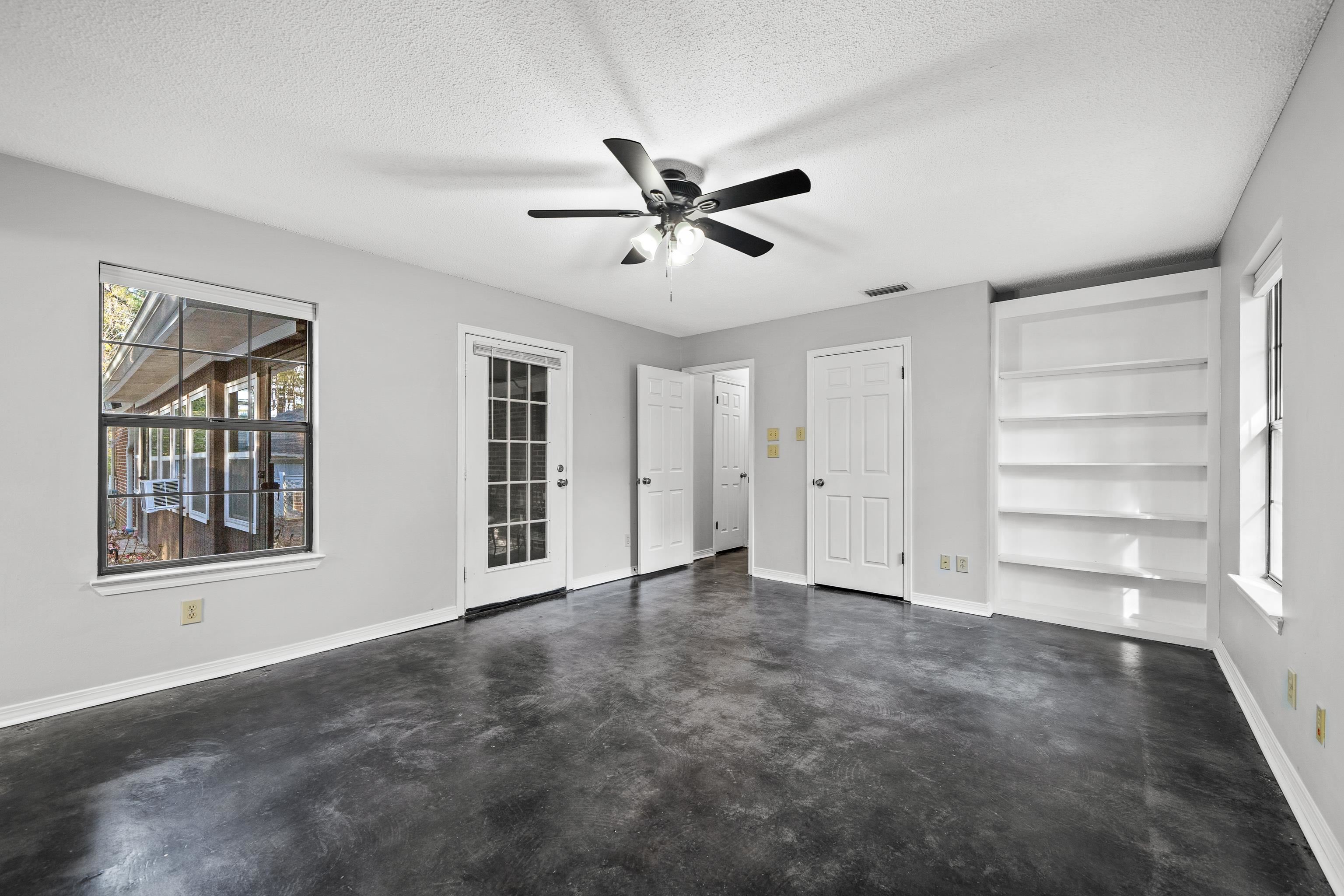 511 Ridgewood Drive Daphne, AL 36526 - Photo 32 of 59 Bedroom