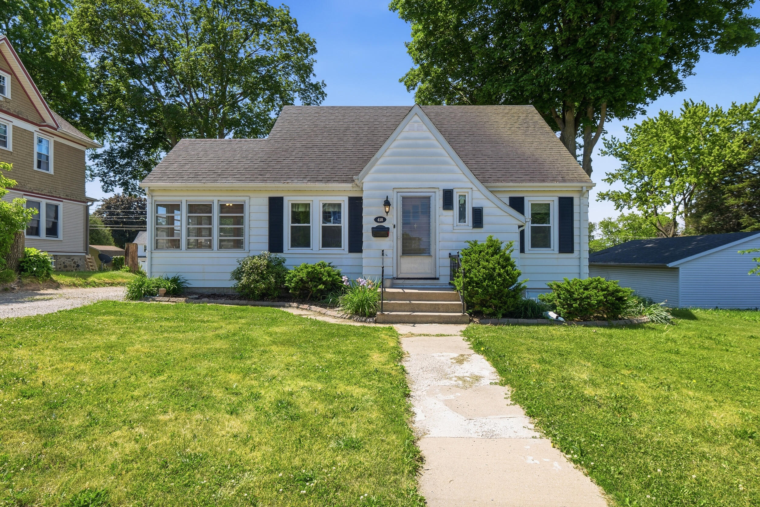 418 East Racine Street Jefferson, WI 53549 - Photo 28 of 34 Front