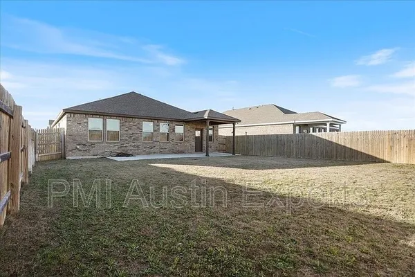 $2,100 | 405 Coba Street, Leander, TX 78641