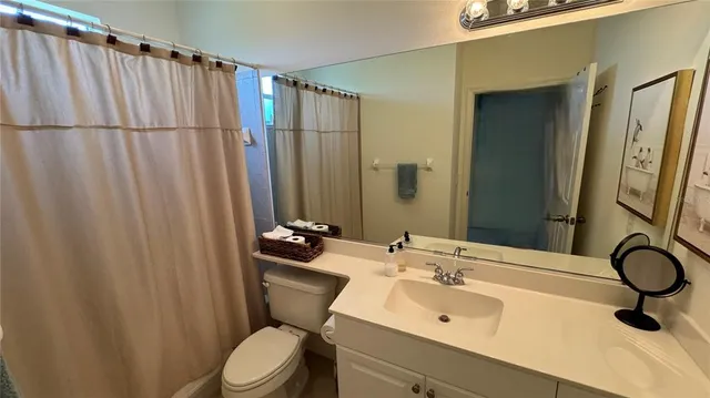 $2,900 | 1714 Celtic Drive, Unit 201, Venice, FL 34293