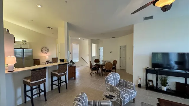 $2,900 | 1714 Celtic Drive, Unit 201, Venice, FL 34293