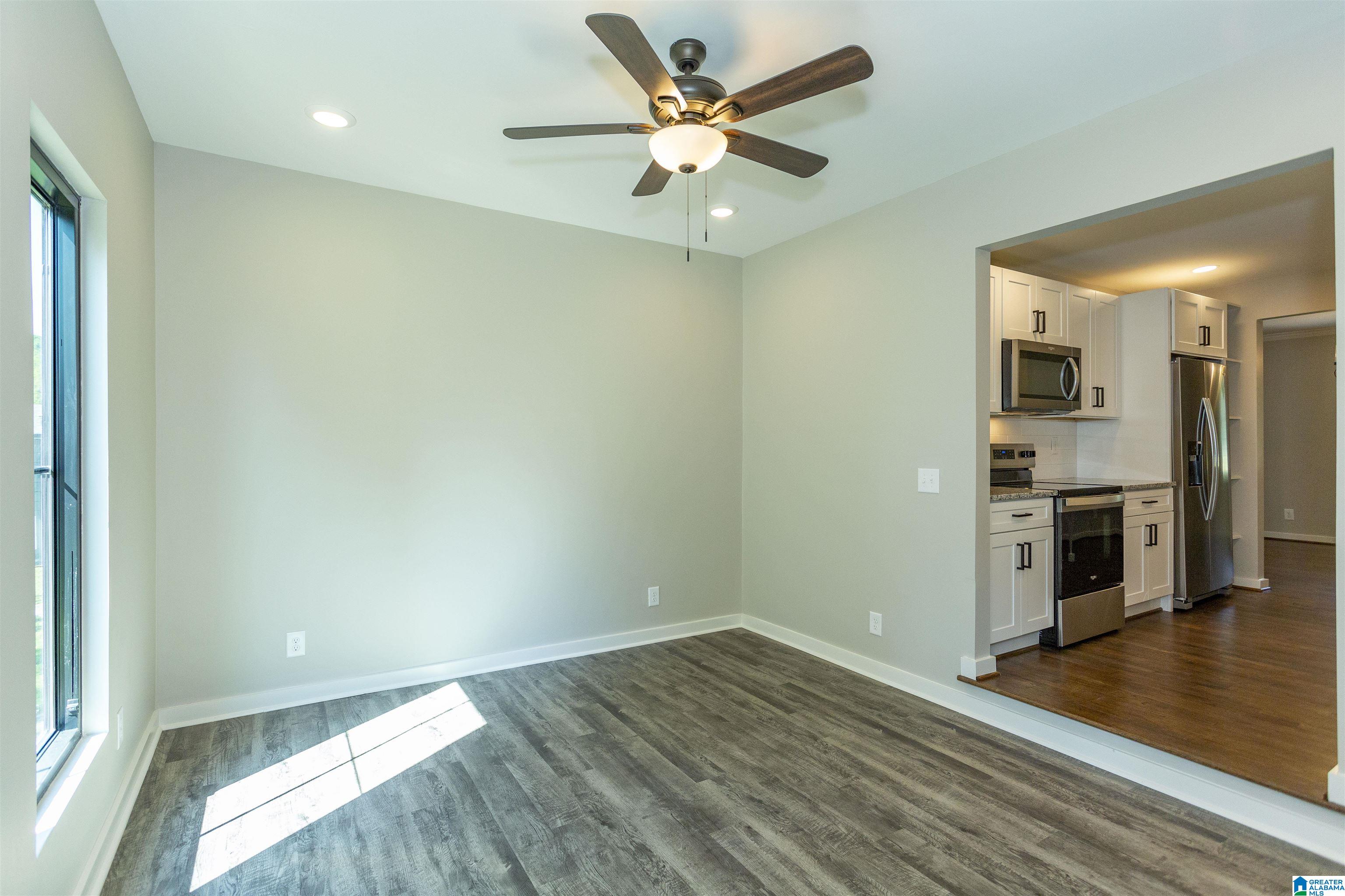 101 5th Place Pleasant Grove, AL 35127 - Photo 16 of 33