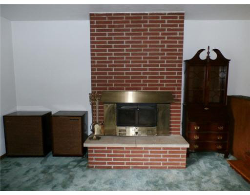 57320 Alan Road South Bend, IN 46619 - Photo 8 of 17 Gallery Image 8